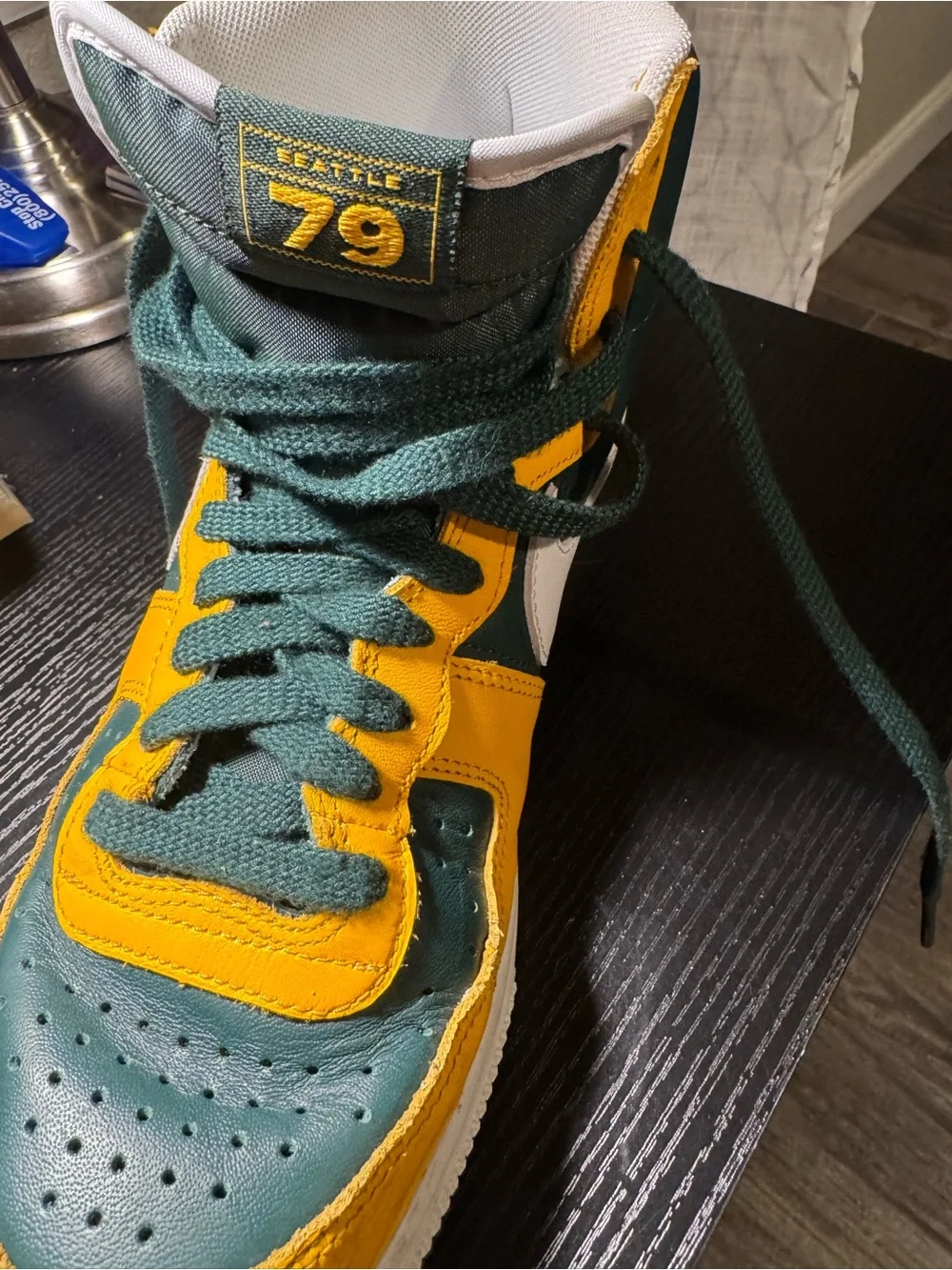 Nike Terminator High Seattle Super Sonics Men’s Green and Yellow